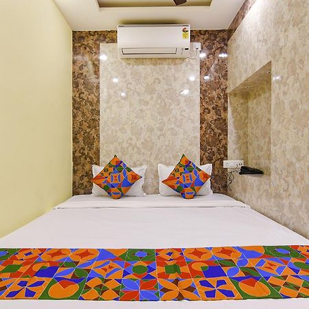כלכותה Hotel Divine Chariot מראה חיצוני תמונה