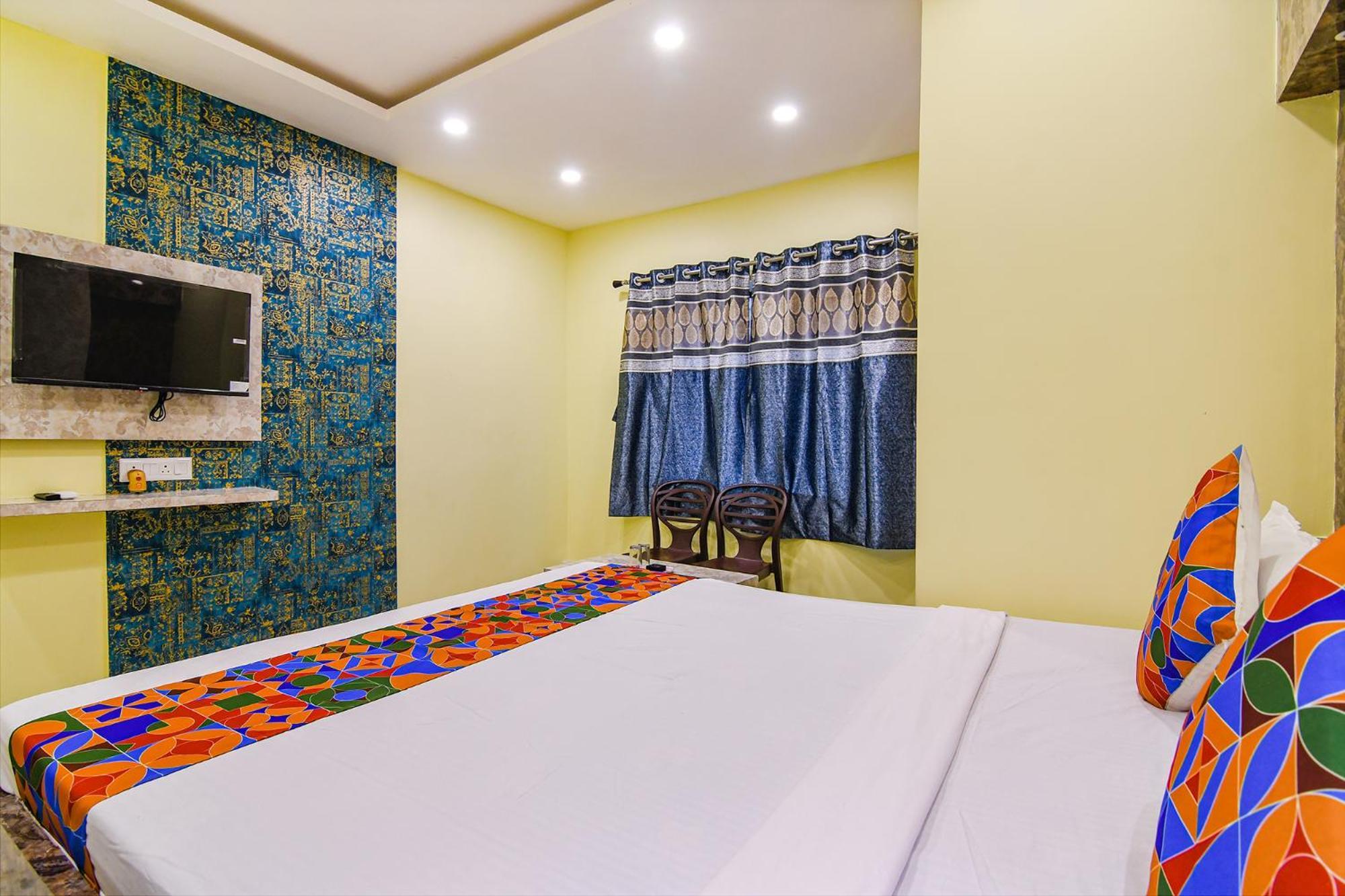כלכותה Hotel Divine Chariot מראה חיצוני תמונה